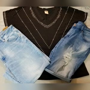 American Eagle Kancan Denim Jeans Shorts Women's size 16 FREE shirt black tee